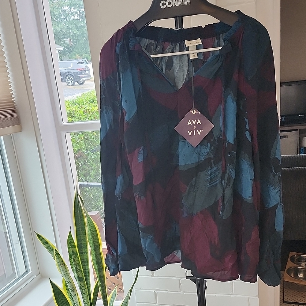 AVA & VIV Women's Multicolor Top, 1x
